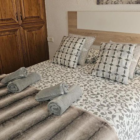 Ideal Holiday Apartment One Bedroom City Center Μάλαγα Εξωτερικό φωτογραφία