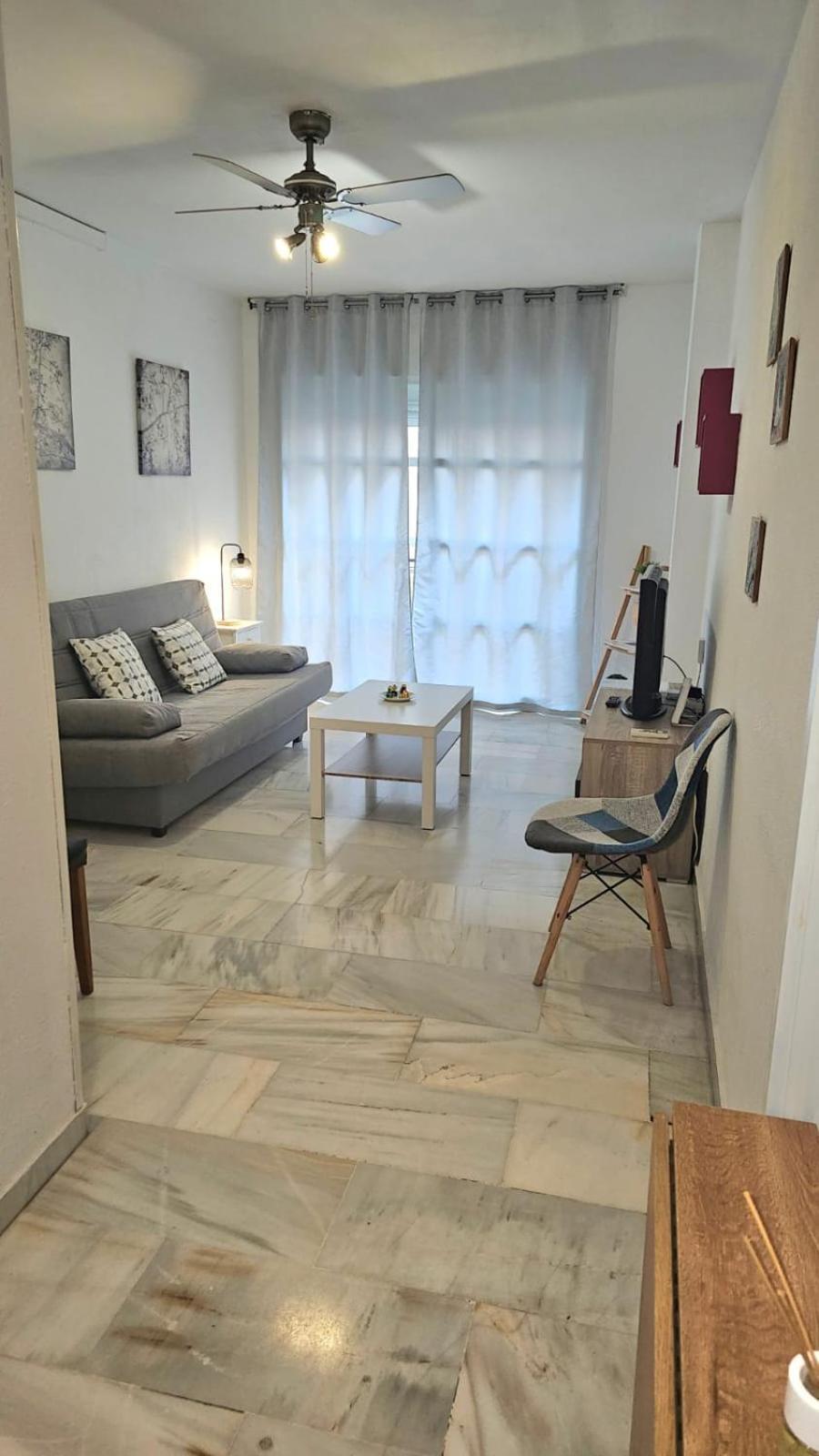 Ideal Holiday Apartment One Bedroom City Center Μάλαγα Εξωτερικό φωτογραφία
